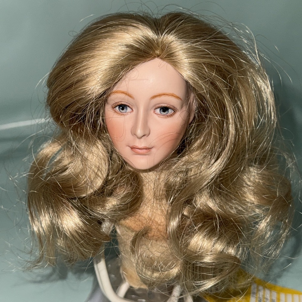 Monique Collection Doll Wig Marie 7-8 Blonde Modacrylic BJD NOS NEW 215